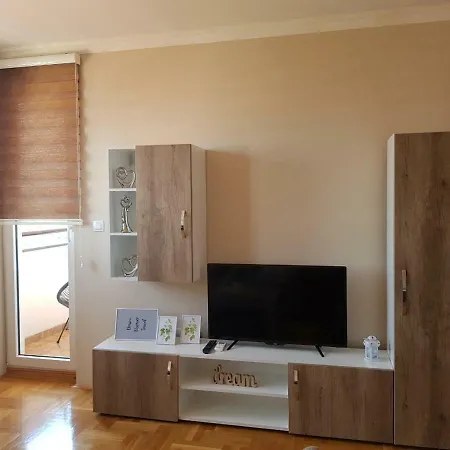 Apartment Stan Na Dan Bajka *